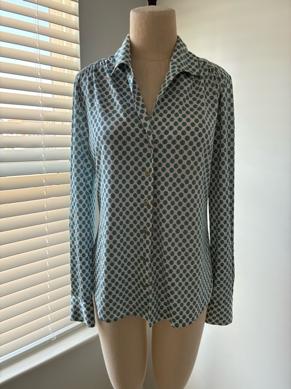 Etcetera Women's Silky Patterned Button down Top